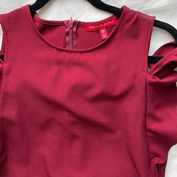 SAKS FIFTH AVENUE BURGUNDY/WINE/RED COCKTAIL DRESS.  SIZE MEDIUM - Picture 3 of 4